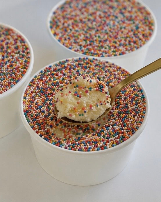DOT CAKES!
