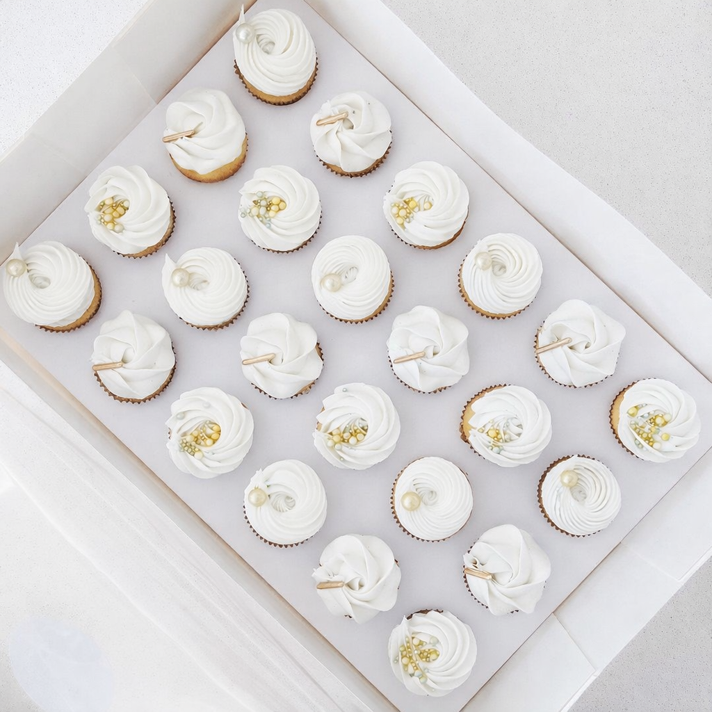 CREATE YOU OWN MINI CUPCAKES!