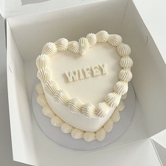 Vintage Heart Cake